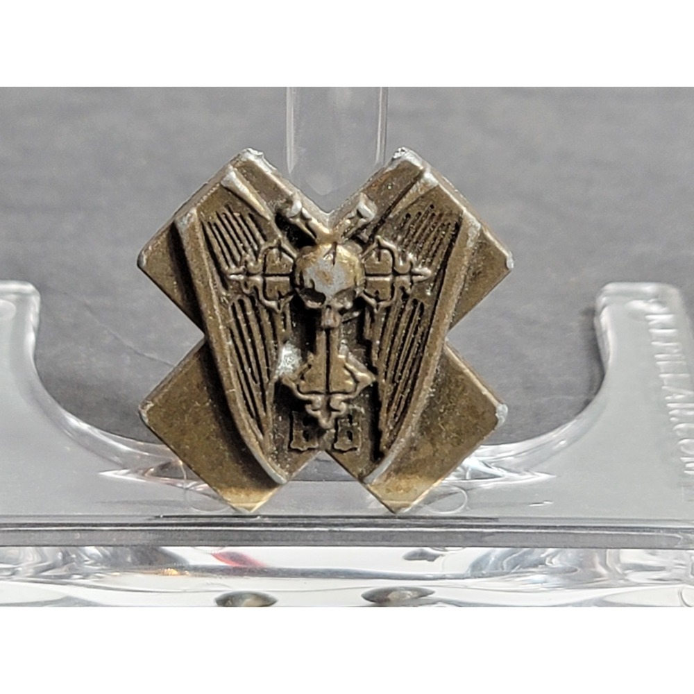 HEAD Gothic Metal Badge Skull Wings Motif 88 Brass Rock Style Pin